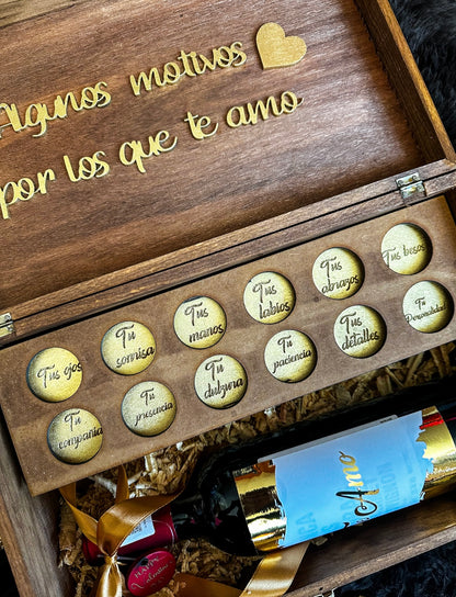 Caja 12 motivos "Te amo"/"Te quiero" + vino